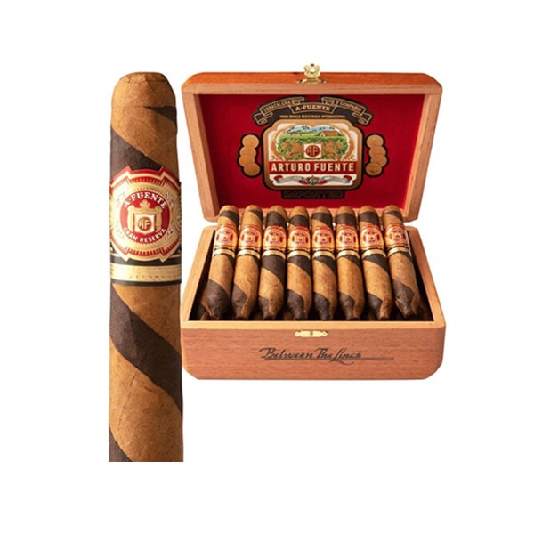 Arturo Fuente Hemingway Between the Lines