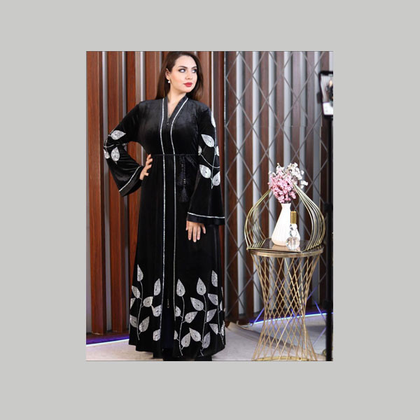 Single Black Color Abaya with Black Beads Belt & Gray Embroidered Rhombus Feather Designs on 2 Shoulders & Abaya's Bottom